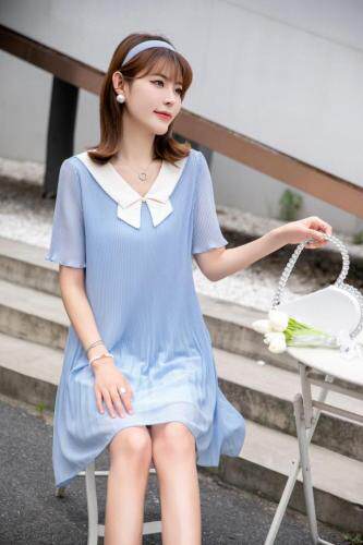 （现货）连衣裙，女装连衣裙，伊娜蕾尔