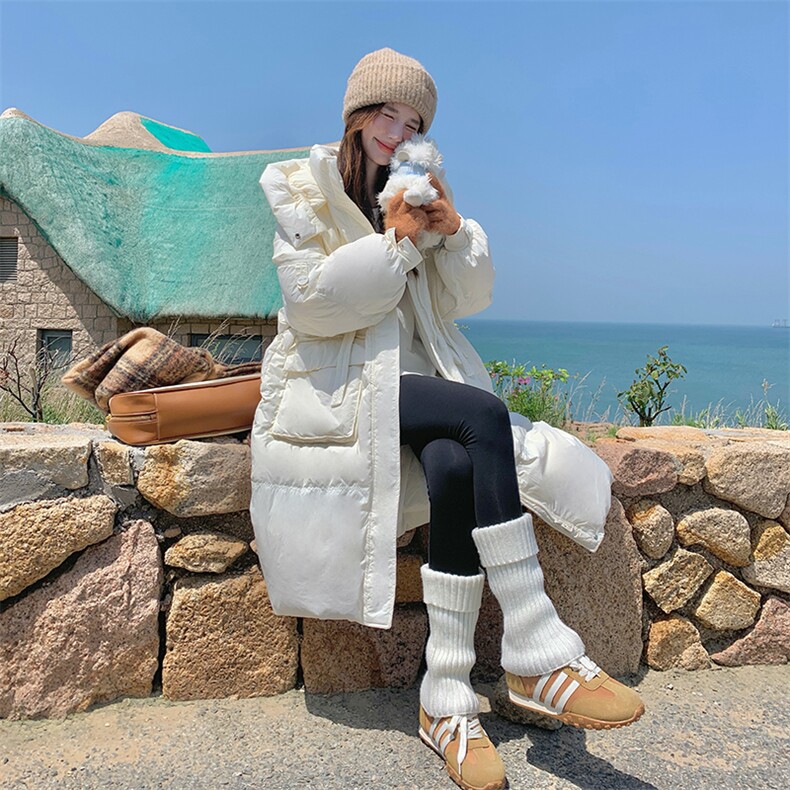 白色连帽羽绒服女中长款2024新款百搭白鸭绒气质保暖面包服外套潮,女装羽绒服,秀美人生