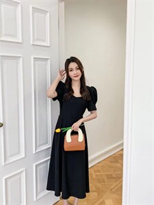 气质大方蝴蝶结连衣裙,女装连衣裙,芷炫