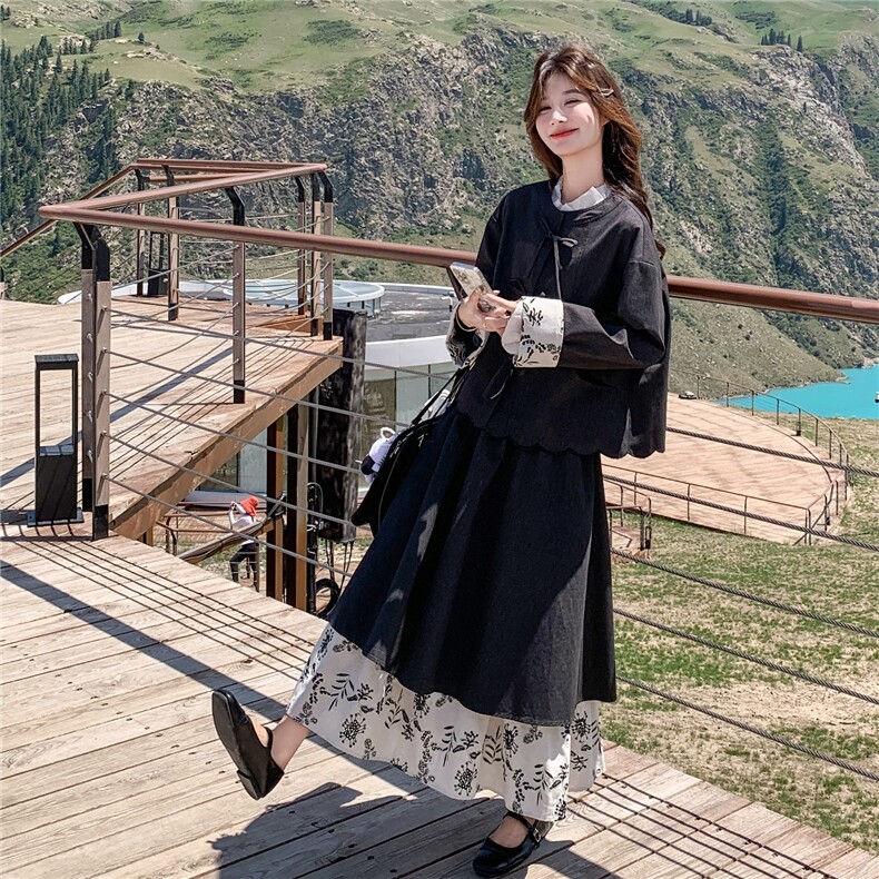碎花拼接黑色西装半身裙套装女春秋法式气质优雅盐系巨好看两件套,女装套装/套裙,2D037