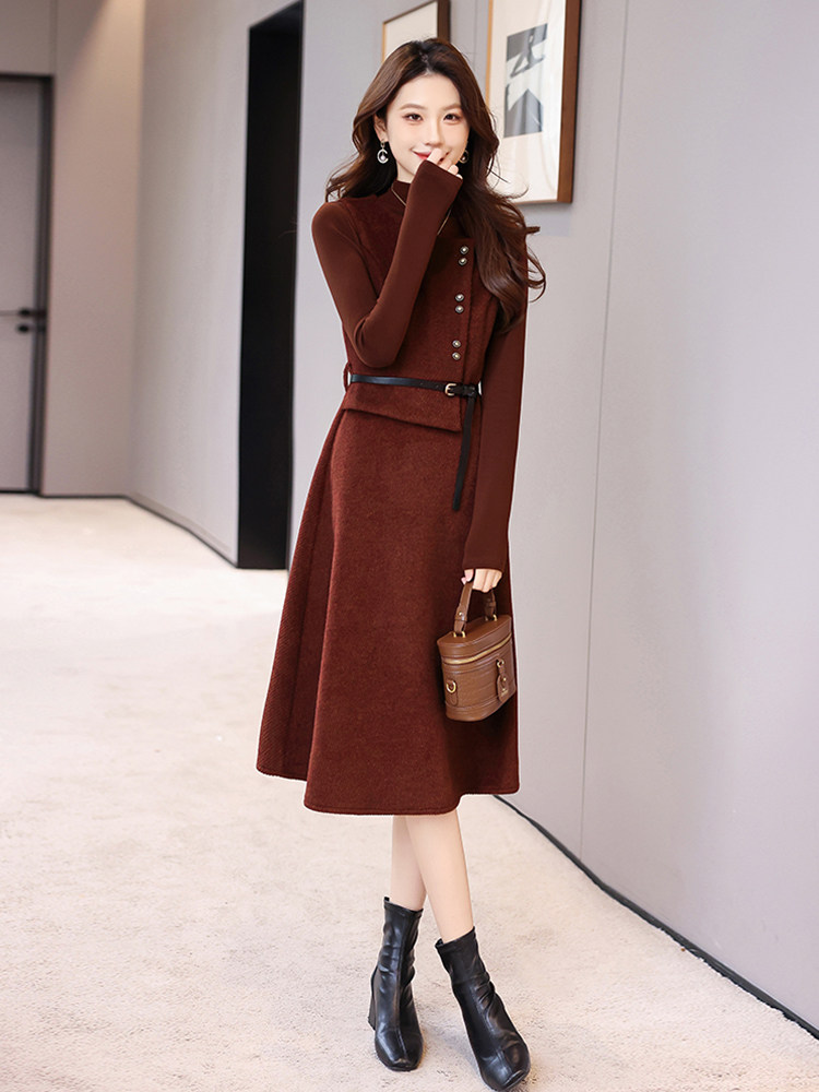 秋冬打底衫毛呢背心裙两件套女2024新款修身显瘦气质打底套装裙子,女装套装/套裙,奋斗女王
