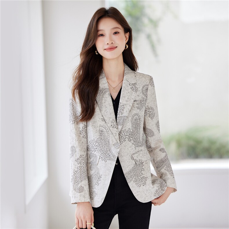 2025秋装新款印花气质时尚长袖一粒扣西装小外套女,女装短外套,时尚风爆