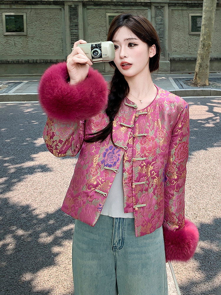 新中式提花圆领短款羽绒外套女配袖口狐狸毛条,女装羽绒服,浙宝189
