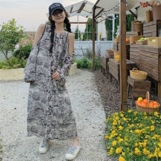 水墨印花露肩连衣裙女春季2025新款法式气质小心机茶歇度假风长裙，女装连衣裙，2C037