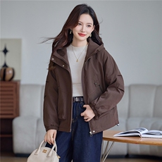 现货!2025年冬季时尚连帽大口袋加绒加厚女外套，女装棉衣/棉服，依恋蒂丝
