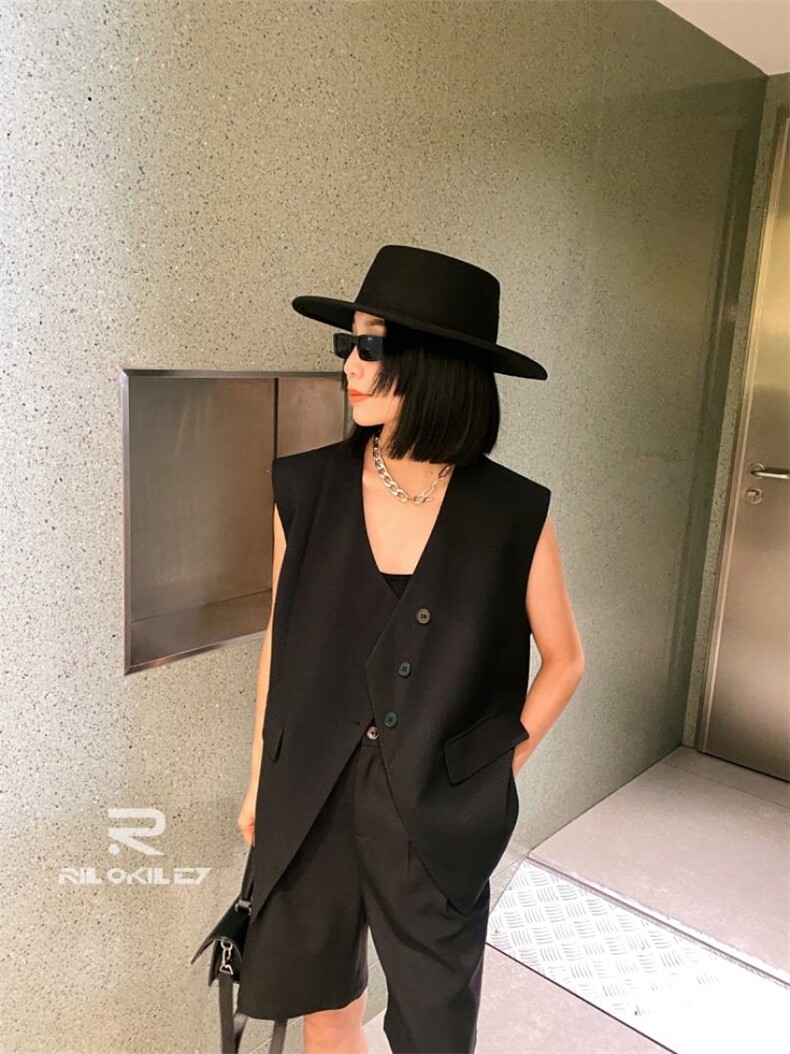 2022秋装新款马甲，女装马甲，雷洛奇丽