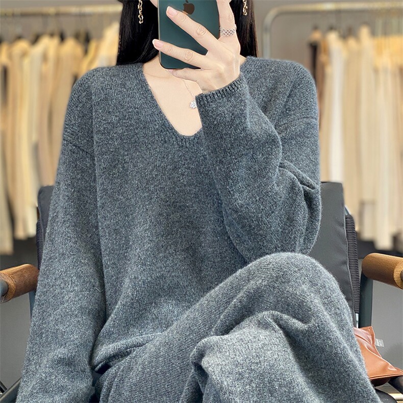 2025年时尚百搭通勤简约通勤简约V领侧开叉套装,女装套装/套裙,暖思雅