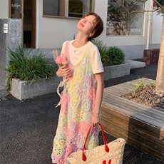 多巴胺甜美粉色镂空蕾丝吊带罩衫显瘦t恤两件套设计感连衣裙夏女，女装套装/套裙，2C090