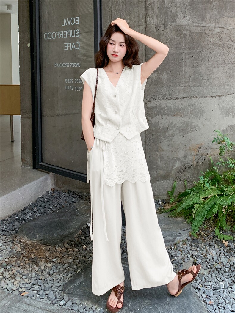 2026夏季新款轻熟老钱风V领马甲蕾丝拼接阔腿裤两件套套装,女装套装/套裙,冬木谷雨
