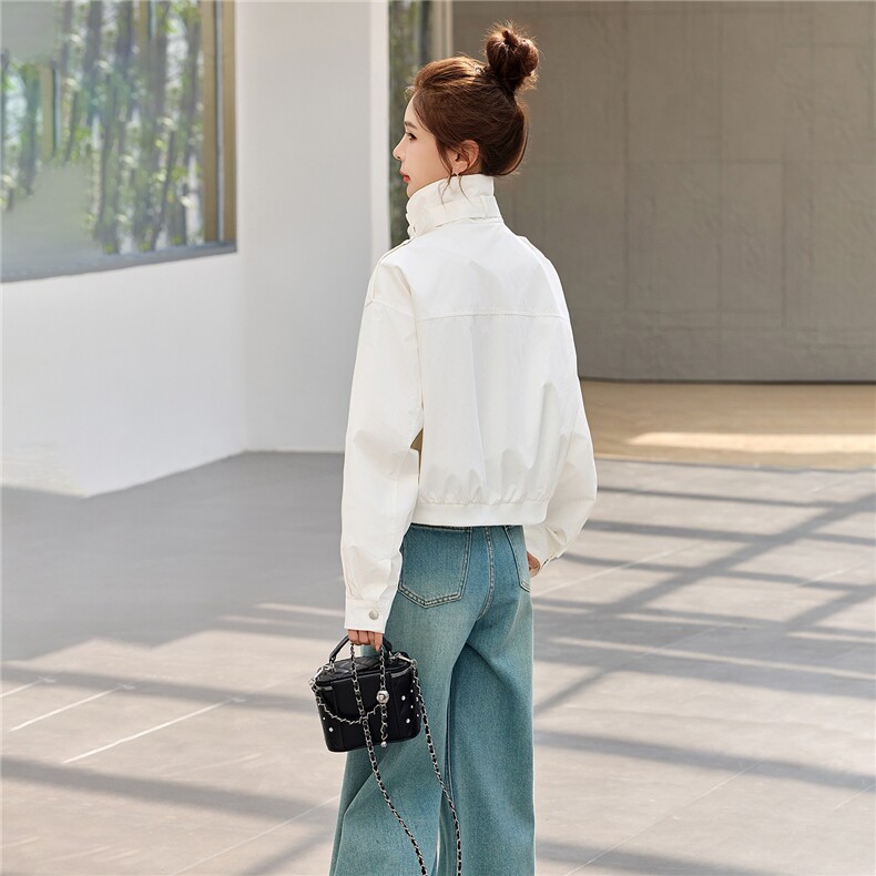 现货！高端外套女短款2026年春季新款格子拼接洋气春秋夹克上衣,女装短外套,依万里