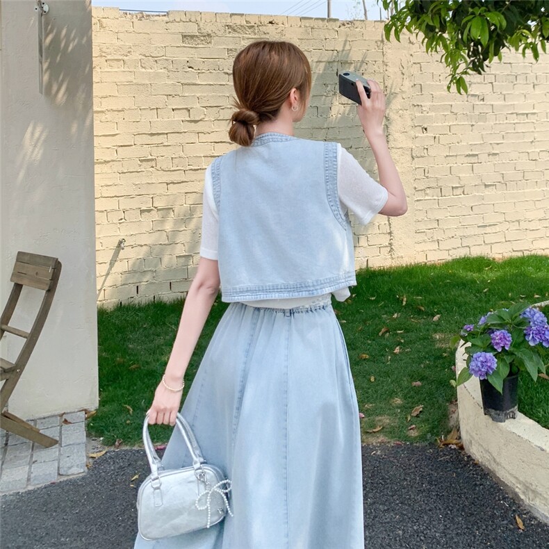 时尚减龄牛仔套装女2025年夏季新款马甲T恤半身裙三件套,女装套装/套裙,吉娜