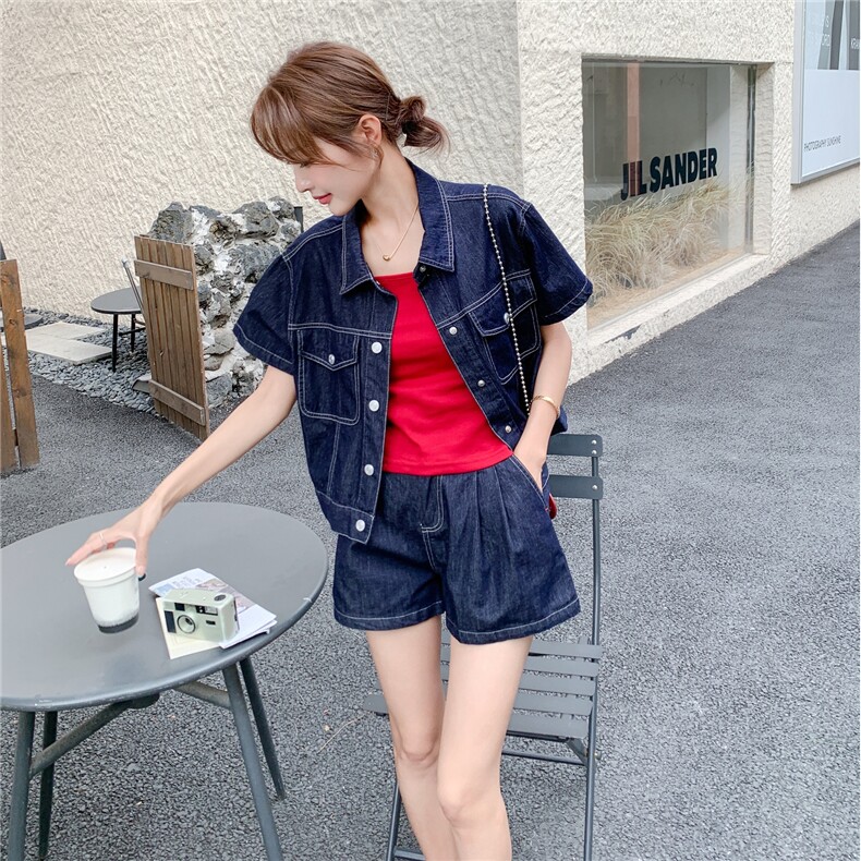 2025夏季女宽松显瘦新款淡人时尚休闲百搭牛仔外套吊带短裤三件套图片