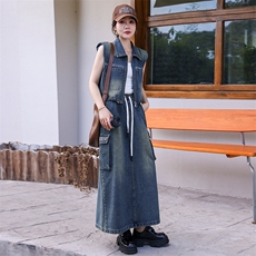现货时尚休闲牛仔马甲套装裙女2024秋新款洋气减龄半身裙两件套，女装套装/套裙，江南女神