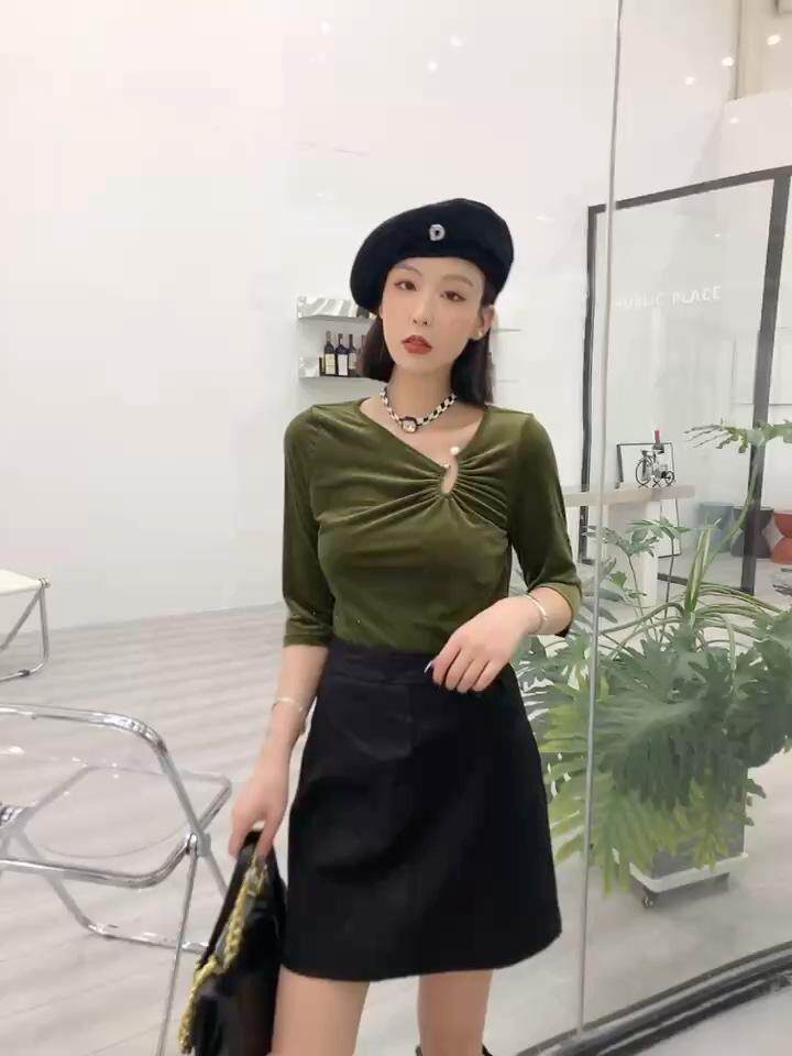 新款小衫，其它，娇姿百合