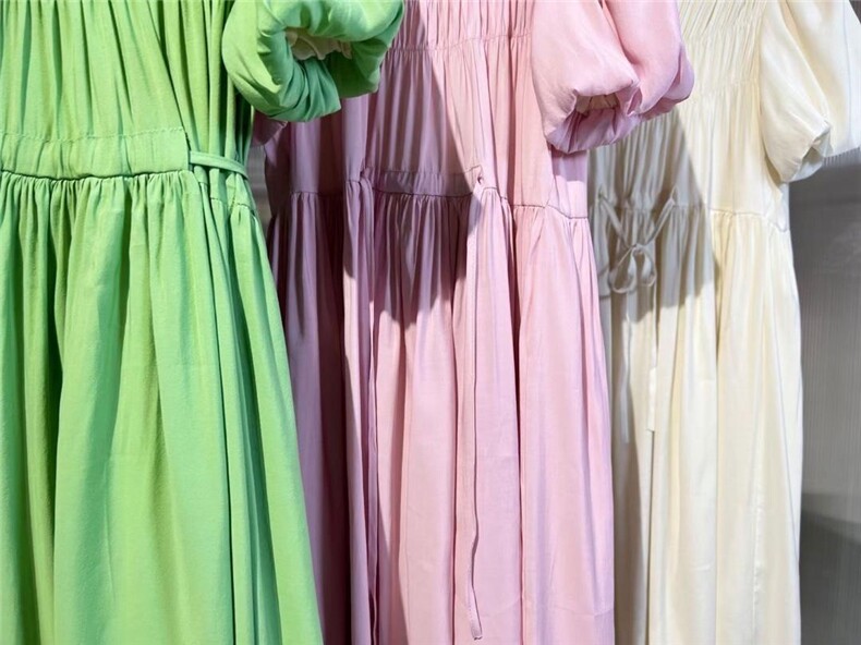 《DAVIDA》现货!韩版纯色宽松泡泡袖连衣裙，女装连衣裙，DAVIDA