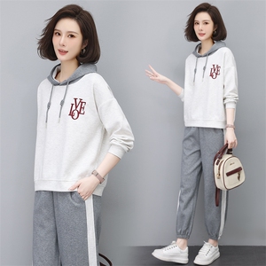 时尚字母刺绣休闲两件套女宽松显瘦运动服套装图片