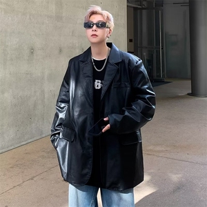 外套男春秋款美式高街痞帅皮衣夹克宽松休闲机车服休闲小西服,春秋西服外套的穿搭图片