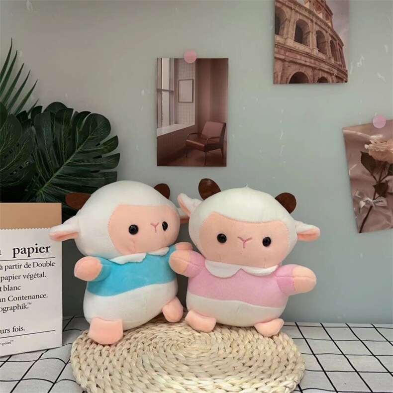 7寸小羊，威威毛绒玩具