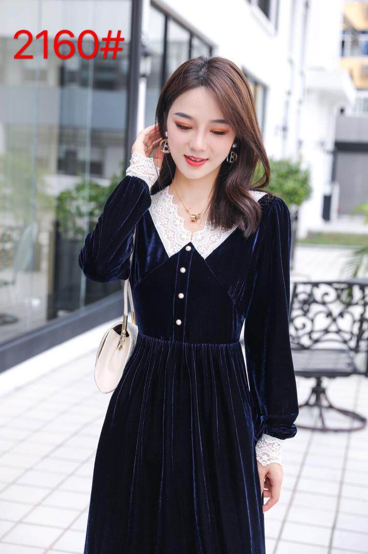 手感面料的丝绒连衣裙，女装连衣裙，罗兰春天