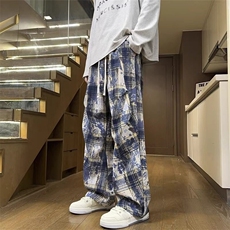 蓝色