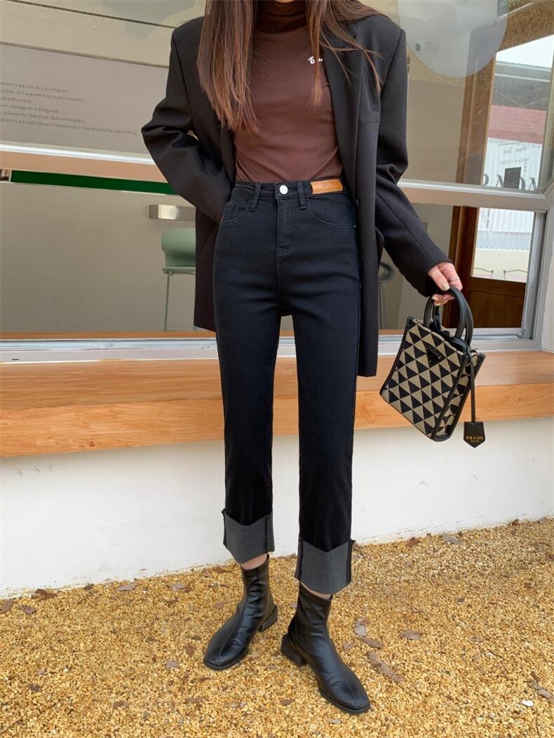 裤脚翻边织绒牛仔裤，女装牛仔裤，简 影