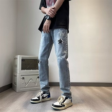 蓝色