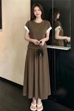 设计感撞色后背开叉圆领短袖套装女夏新款休闲高腰半身裙两件套潮，女装套装/套裙，江南