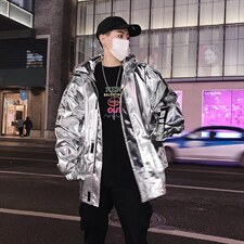 银色