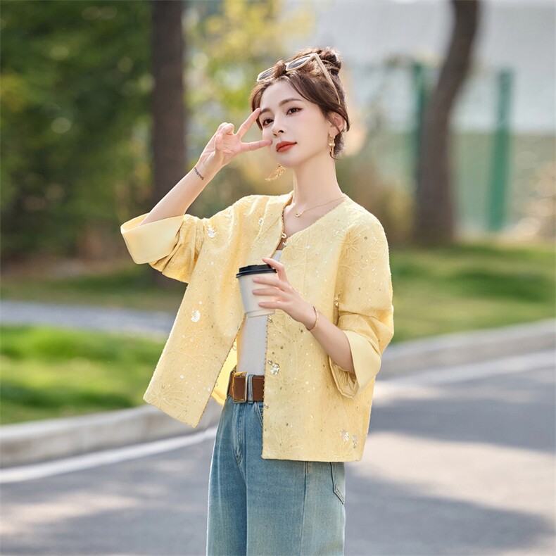 【现货！！！！】新中式绣花亮片高端短款外套！,女装短外套,素月