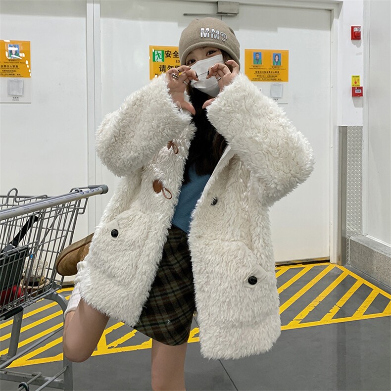 现货新款皮毛一体中长款加厚外套2D035-25123P205K308,女装短外套,2D035