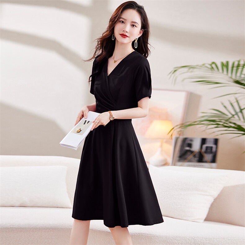 杭州大牌真丝连衣裙女夏季2025年新款国际妈妈时尚短袖桑蚕丝裙子,商品下架区,潮流依族