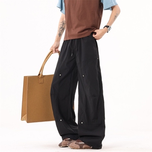 B353 25672 P55 夏季新款冰丝皱弯刀伐木裤裤大口袋男士休闲裤 黑图片