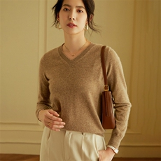 V领羊绒衫女秋冬季百搭纯色低领打底时尚百搭山羊绒衫，女装羊绒衫，绒美人羊绒