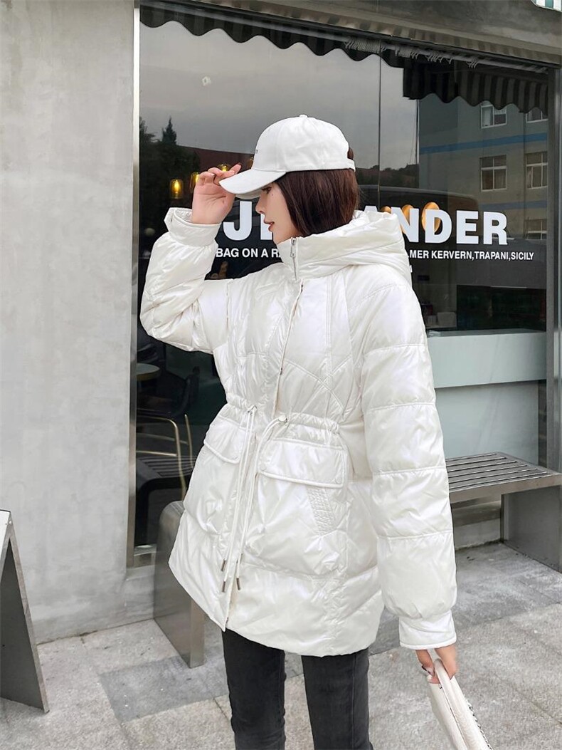 时尚潮流90%白鸭绒羽绒服,女装羽绒服,宫廷韵色