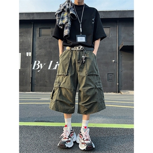 美式复古多口袋工装短裤夏季新款潮流宽松直筒褶皱设计七分裤图片