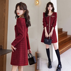 小香风连衣裙女2024年早春季新款名媛气质修身高级感小个子裙子，女装连衣裙，雅静靓衣