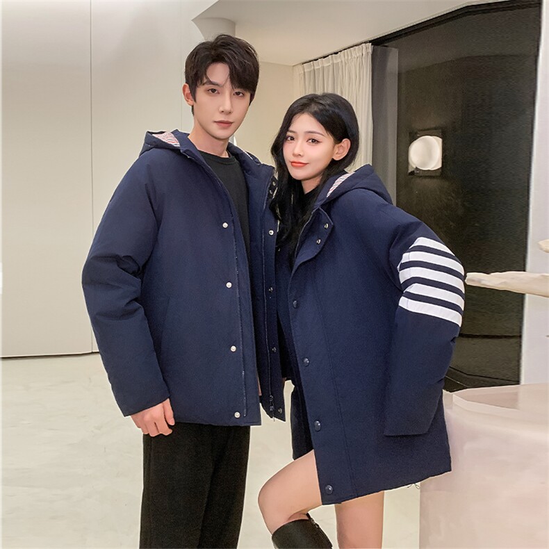 现货主推原创韩版情侣装羽绒服男女青年学生加厚300克绒羽绒外套，男装羽绒服，钱塘723