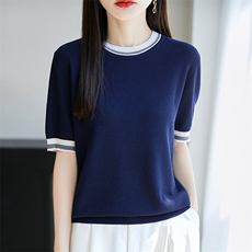 藏青色