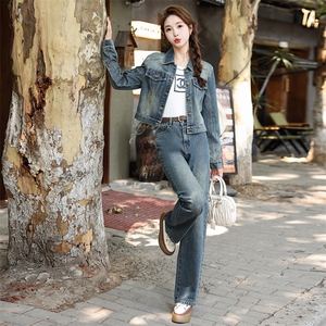 牛仔套装女2025新款春季时尚洋气减龄小个子短款外套裤子两件套潮图片