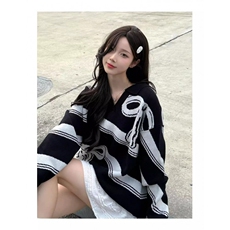 美式复古v领毛衣女早秋蝴蝶结刺绣翻领针织t恤宽松慵懒风软糯上衣，男装T恤，星座506A