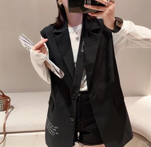 秋款西装马甲图片