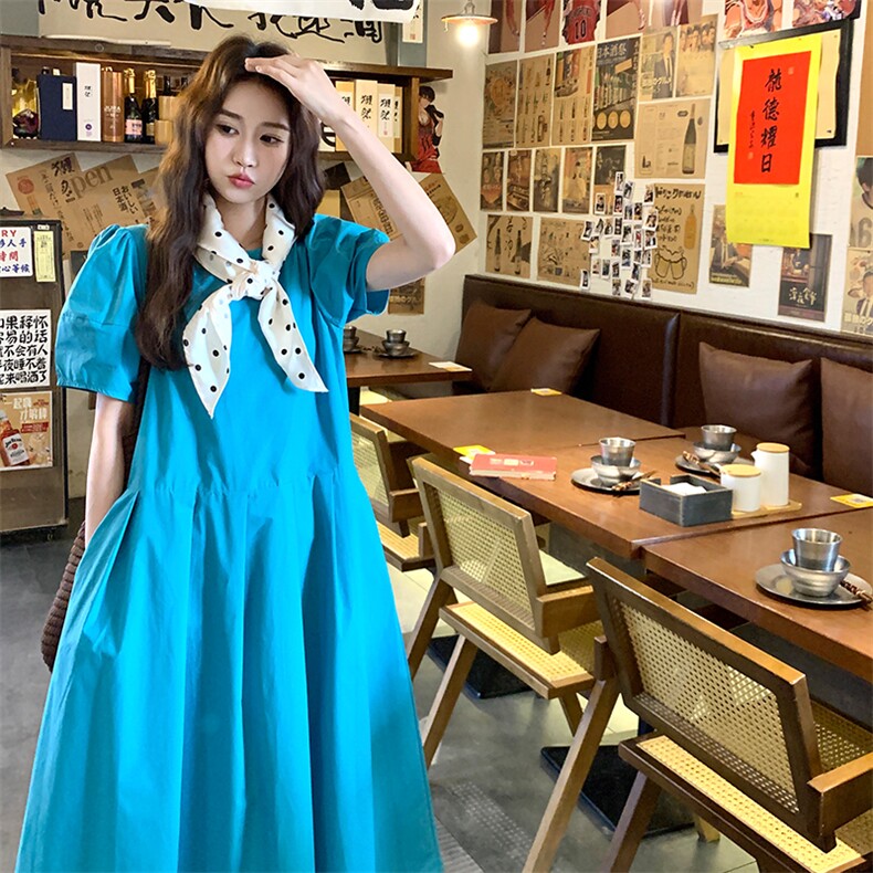 多巴胺蓝色连衣裙女夏2025年慵懒松弛感减龄独特绝美度假连身长裙,女装连衣裙,2C015