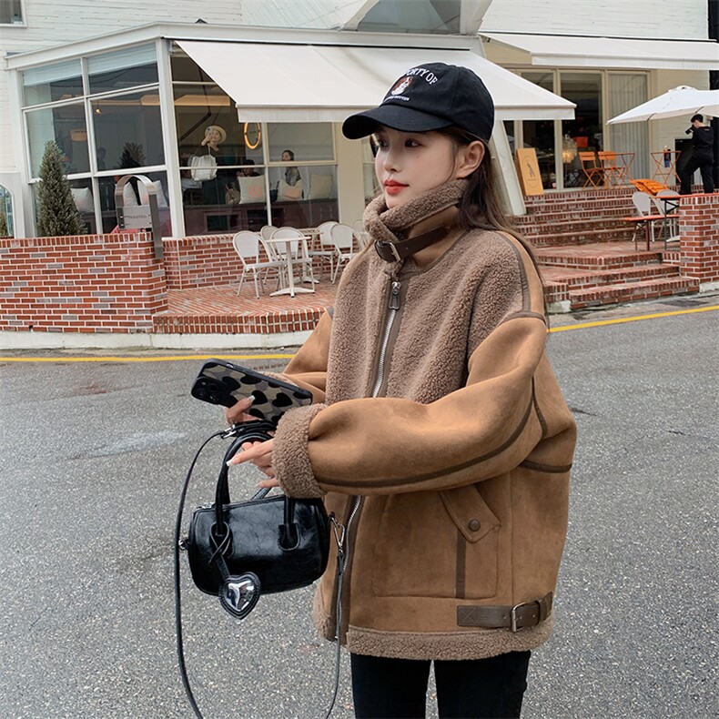 今年流行拼接麂皮绒羊羔毛外套女2025冬季新款加厚皮毛一体上衣潮,女装皮草,2C025