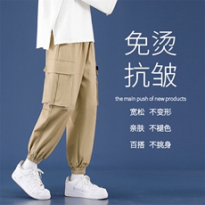 卡其色