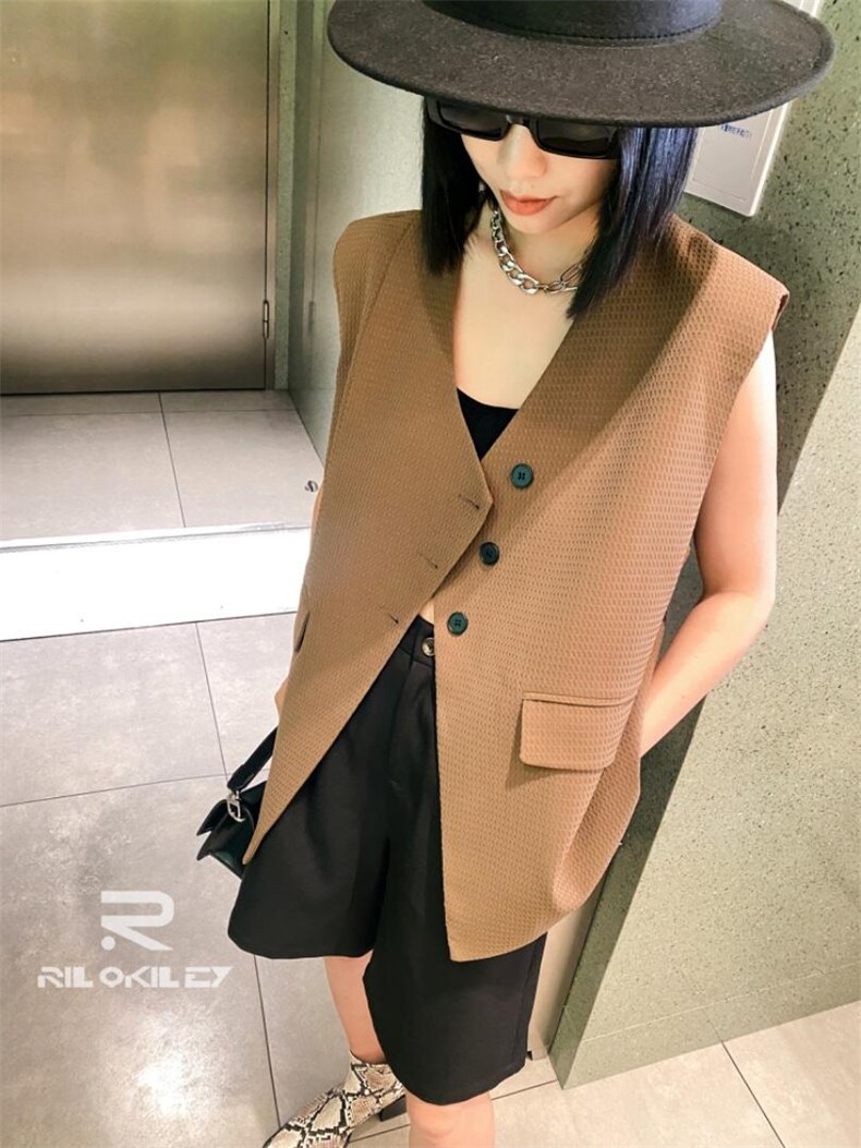2022秋装新款马甲，女装马甲，雷洛奇丽