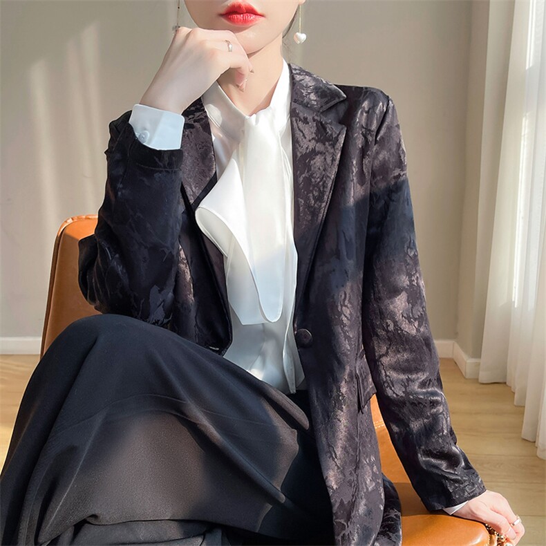 新中式轻国风西装外套女2025新款高级感醋酸缎面提花西服小众上衣,女装西装,佳绒高端店