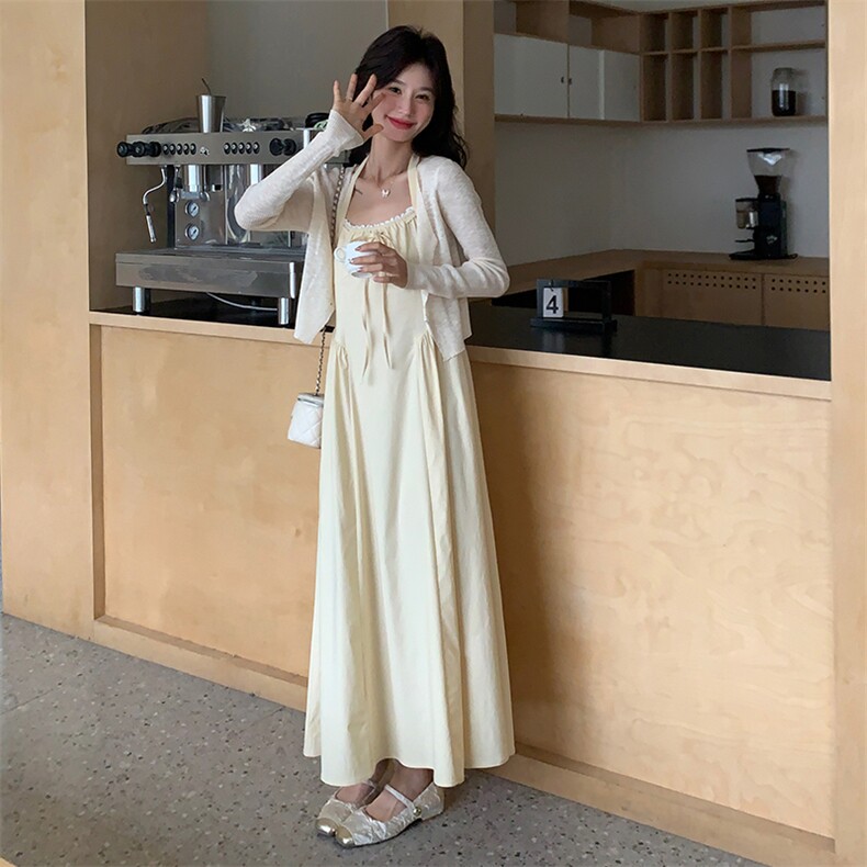 法式穿搭黄色挂脖吊带连衣裙叠穿开衫女春秋超火好看绝美长裙套装,女装连衣裙,2D035