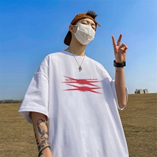 白色