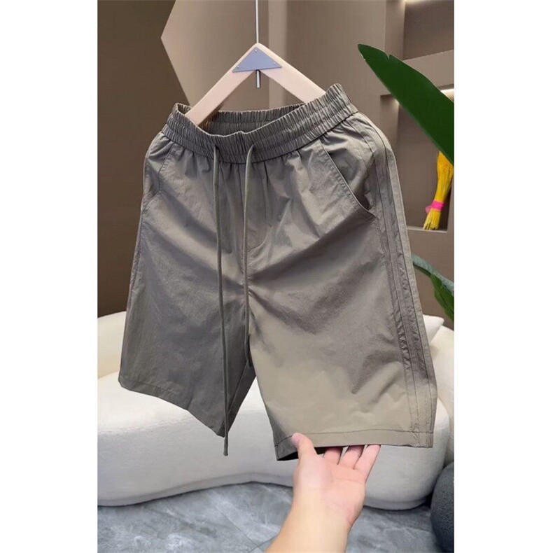 W9722-P38 网图现货 夏季薄款透气简约短裤男时尚潮流休闲五分裤图片