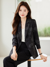2025秋装新款印花气质时尚长袖一粒扣西装小外套女，女装短外套，时尚风爆